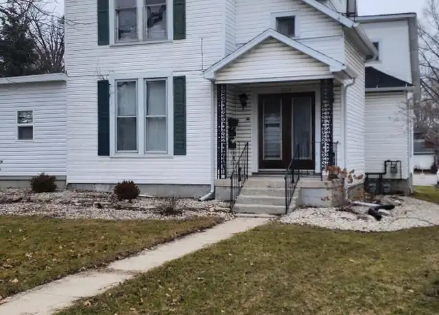 Property at 1014 W Market St Unit 1, Lima, OH, 45805, 2 beds, 1 bath, [object Object]