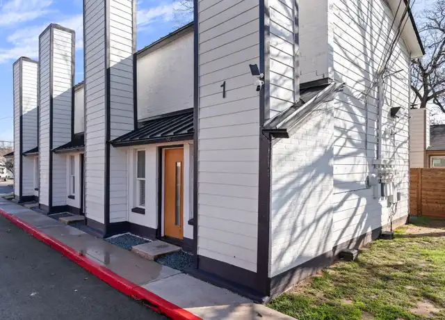 Property at Raintree Luxury Apartments - 2706 Wheless Ln, Austin, TX, 78723, 2 beds, 1 bath, [object Object]