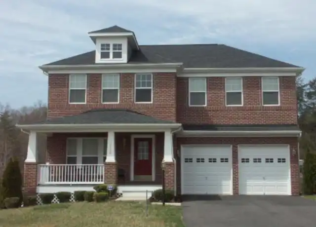 Property at 18486 Quantico Gateway Dr, Triangle, VA, 22172, 4 beds, 3.5 baths, [object Object]
