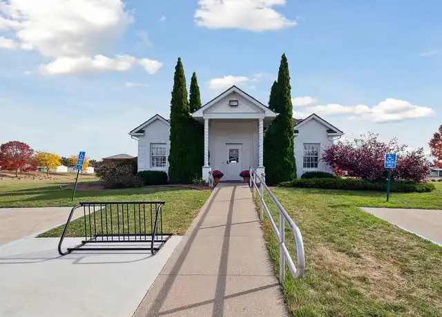 Property at Lakeview Estates on Lawndale - 4250 Lakeview W, Saginaw, MI, 48603, 3 beds, 2 baths, [object Object]