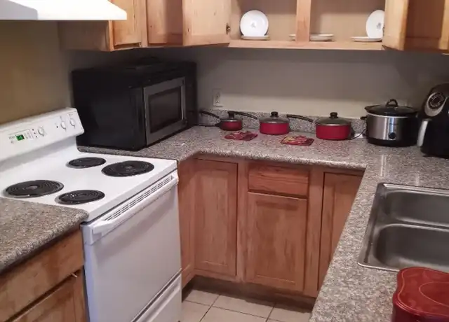 Property at 3410 Fordham Rd, Dallas, TX, 75216, 1 bed, 1 bath, [object Object]