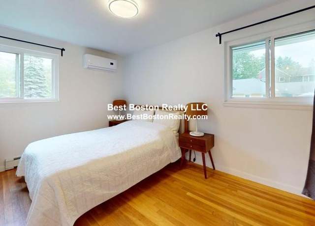 Photo of 15 Pinewood Ave, Sudbury, MA 01776