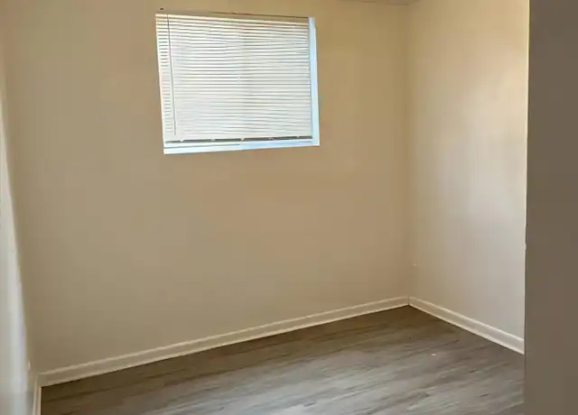 Property at 1067 Salem Ave Unit 2, Dayton, OH, 45406, 2 beds, 1.5 baths, [object Object]