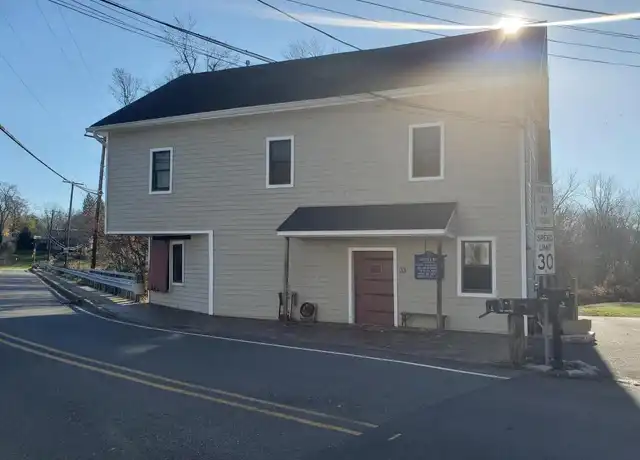 Property at 33 Imlaystown Rd Unit 3, Cream Ridge, NJ, 08514, 2 beds, 1 bath, [object Object]