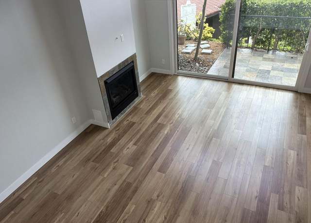 Photo of 1043 Santa Helena Park Ct, Solana Beach, CA 92075