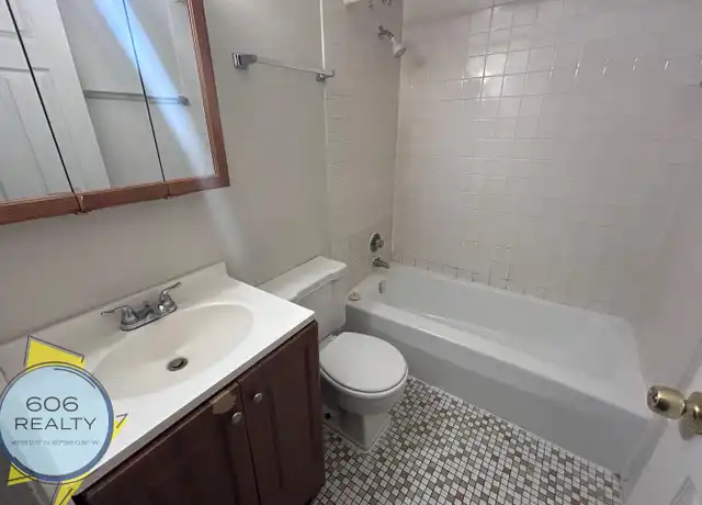 Property at 7300 W North Ave Unit 6K, Elmwood Park, IL, 60707, 1 bed, 1 bath, [object Object]