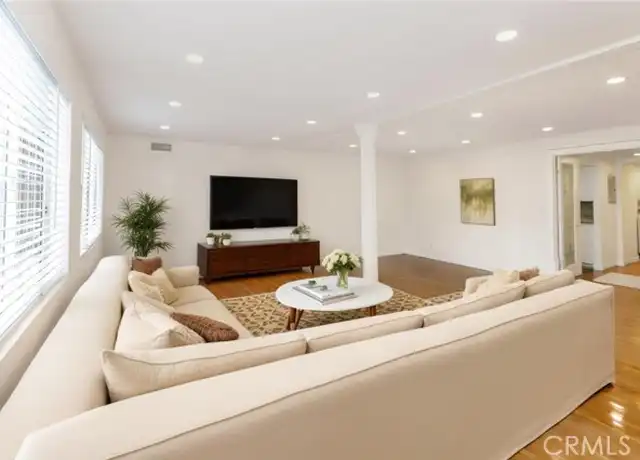 Property at 1610 N Hoover St, Los Angeles, CA, 90027, 3 beds, 2 baths, [object Object]