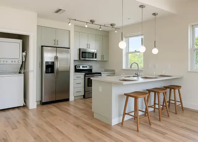 Property at 6701 Biscayne Blvd #201, Miami, FL, 33138, 1 bed, 1.5 baths, [object Object]