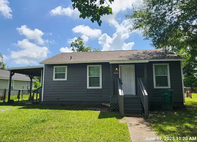 Property at 2404 Pacific St, Orange, TX, 77630, 2 beds, 1 bath, [object Object]