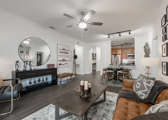 Photo of 10101 S 1st St, Austin, TX 78748