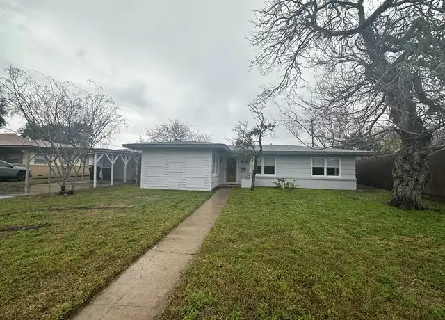 Property at 606 Wilshire Pl, Corpus Christi, TX, 78411, 4 beds, 2 baths, [object Object]