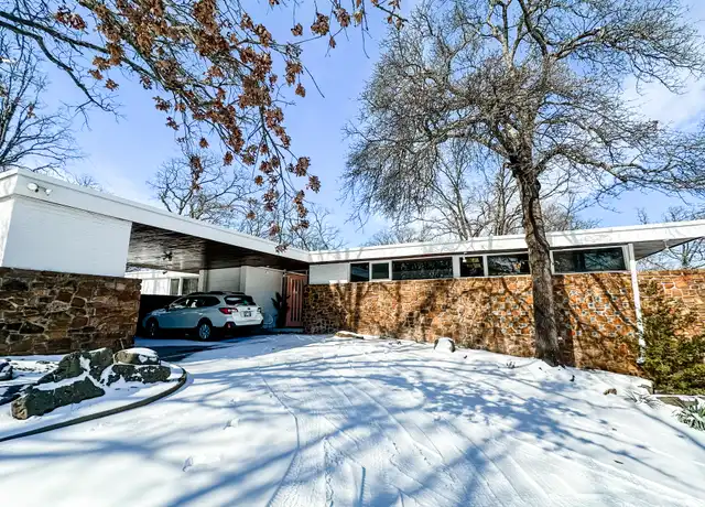 Property at 7346 S Sleepy Hollow Dr, Tulsa, OK, 74136, 3 beds, 4 baths, [object Object]