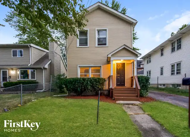 Property at 709 Porter St, Waukegan, IL, 60085, 2 beds, 1 bath, [object Object]