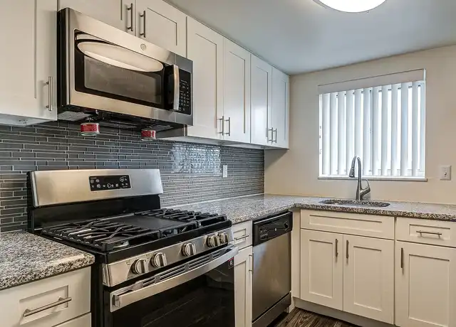 Property at The Avalon Apartment Homes - 841 California Ave, Avalon, PA, 15202, 1 bed, 1 bath, [object Object]