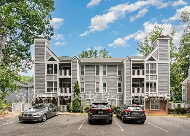 Property at 2516 Cranbrook Ln #9, Charlotte, NC, 28207, 2 beds, 1 bath, [object Object]