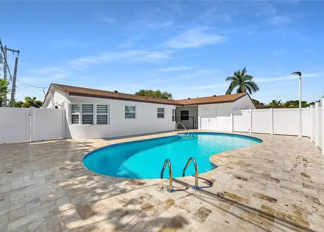 Property at 5122 NE 19th Ave #2, Fort Lauderdale, FL, 33308, 2 beds, 1 bath, [object Object]