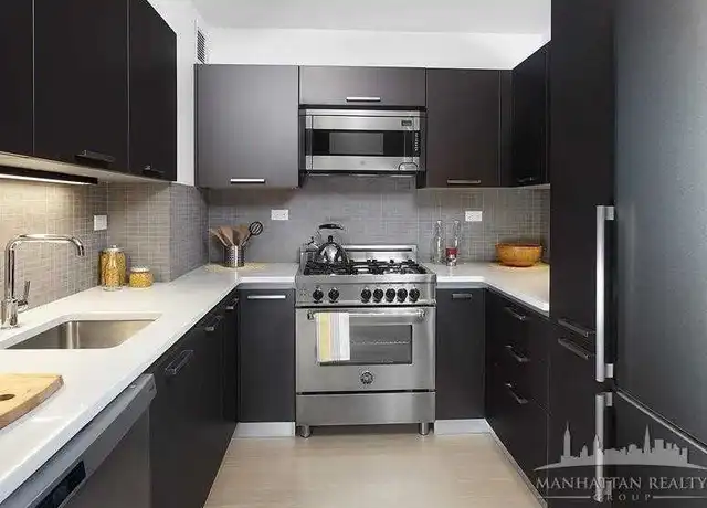 Property at 222 E 39th St Unit 11G, New York, NY, 10016, 4 beds, 2 baths, [object Object]