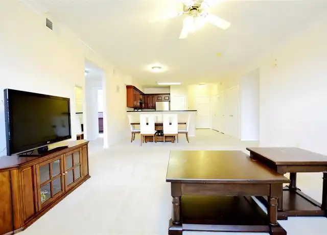 Property at 6633 W Sam Houston Pkwy S Unit 2D, Houston, TX, 77072, 3 beds, 2 baths, [object Object]