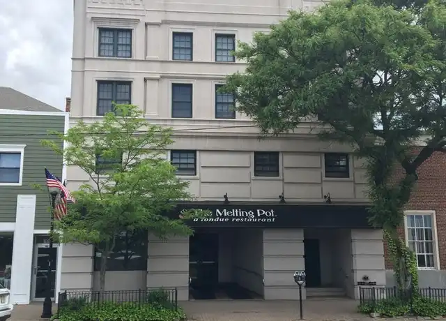 Property at 190 W Main St Unit 203, Somerville, NJ, 08876, 1 bed, 1 bath, [object Object]