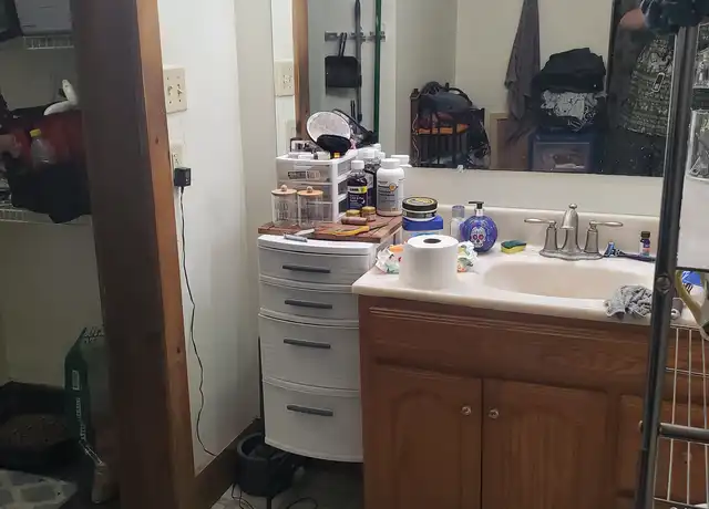 Property at 10 Glove St Unit C, Ashland, NH, 03217, 2 beds, 1 bath, [object Object]