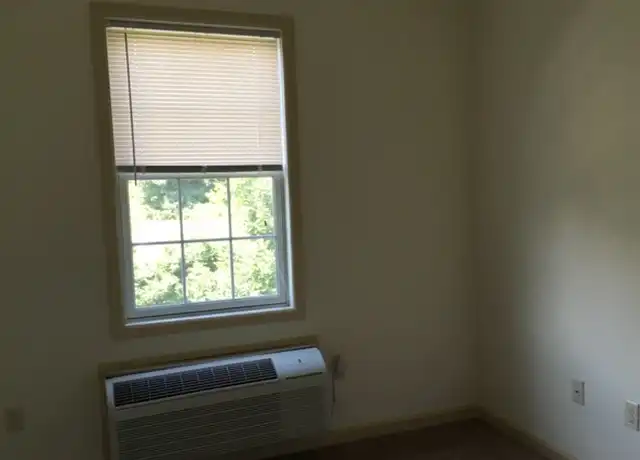 Property at 66 Sicard St Unit 3C, New Brunswick, NJ, 08901, 2 beds, 1 bath, [object Object]