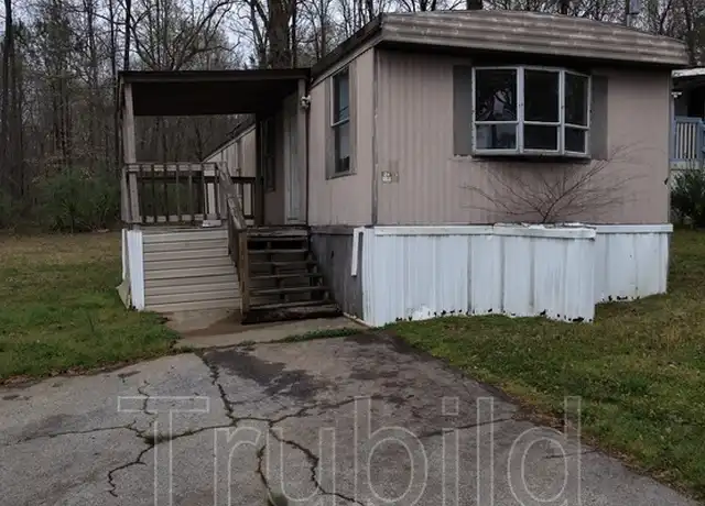 Property at 17 Poole Cir, Ellenwood, GA, 30294, 2 beds, 1 bath, [object Object]