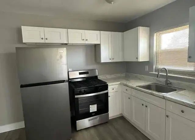 Property at 135 Rockwell Ave, Long Branch, NJ, 07740, 1 bed, 1 bath, [object Object]