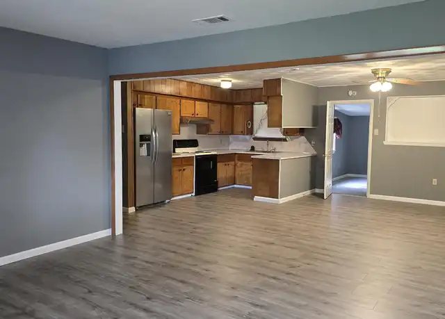 Property at 5934 Djuanna Dr, Baton Rouge, LA, 70811, 3 beds, 1.5 baths, [object Object]