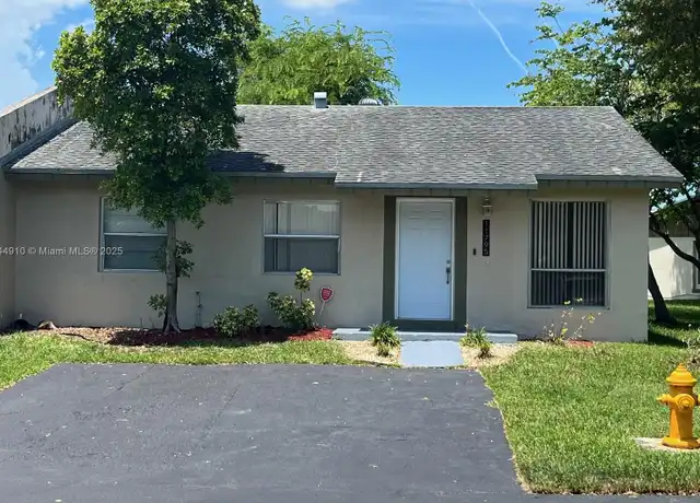Property at 11795 SW 122nd Pl Unit 11795, Miami, FL, 33186, 3 beds, 2 baths, [object Object]