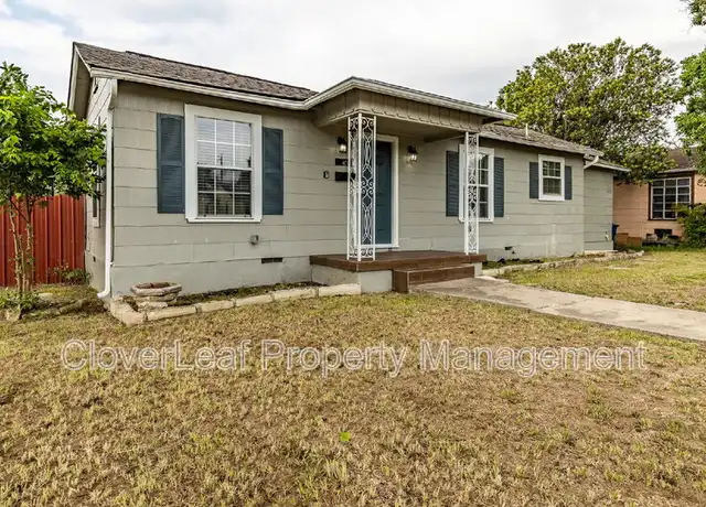 Property at 402 W Wildwood, San Antonio, TX, 78212, 3 beds, 1 bath, [object Object]