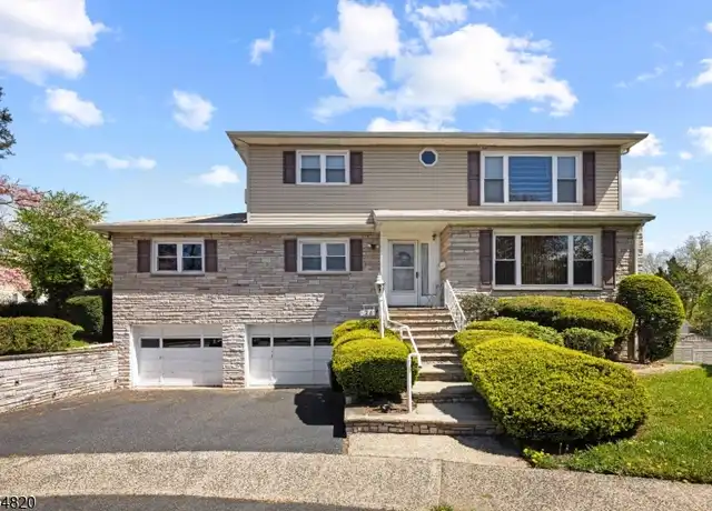 Property at 26 Pilgrim Ct, Bloomfield, NJ, 07003, 1 bed, 1 bath, [object Object]
