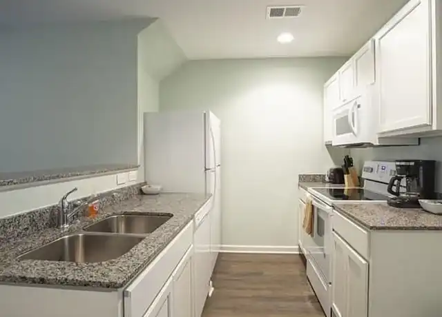 Property at Oakcreste - 201 Oak St, Clemson, SC, 29631, 3 beds, 3 baths, [object Object]