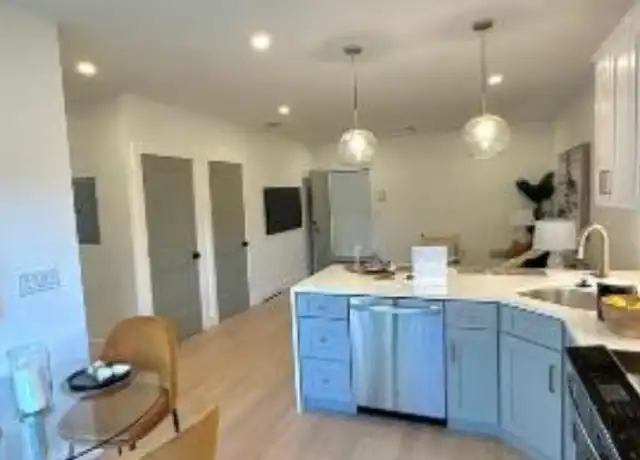 Property at 52 Withington St, Dorchester, MA, 02124, 3 beds, 2 baths, [object Object]
