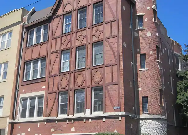 Property at 2050 W Summerdale Ave Unit 2050-2C, Chicago, IL, 60625, 2 beds, 1 bath, [object Object]