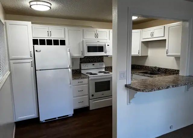 Property at Meadow Creek Apartments - 5910 78th St W, Lakewood, WA, 98499, 1-2 bed, 1 bath, [object Object]