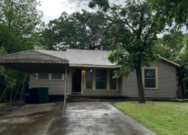 Property at 2006 W Hickory St, Denton, TX, 76201, 1 bed, 1 bath, [object Object]