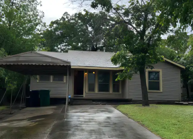 Property at 2006 W Hickory St, Denton, TX, 76201, 1 bed, 1 bath, [object Object]