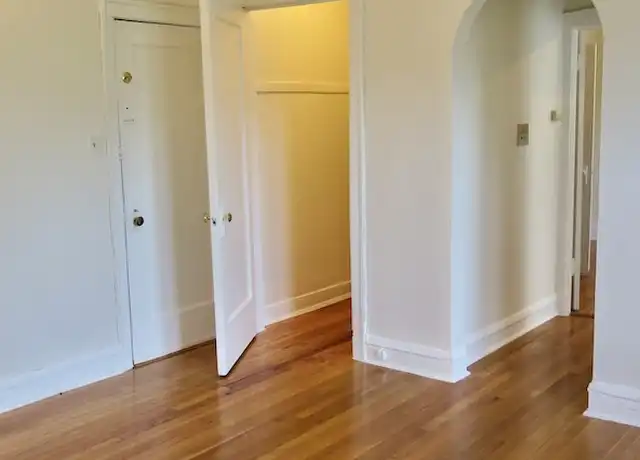 Property at 4338 S Drexel Blvd Unit 22, Chicago, IL, 60653, 1 bed, 1 bath, [object Object]