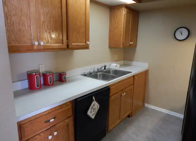 Property at 411 W K Pl Unit 504, Jenks, OK, 74037, 2 beds, 2 baths, [object Object]