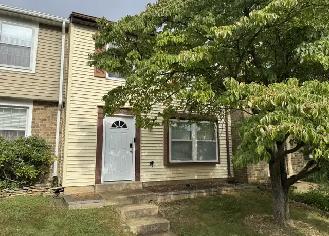 Property at 5585 Hecate Ct Unit 5585, Fairfax, VA, 22032, 3 beds, 1.5 baths, [object Object]