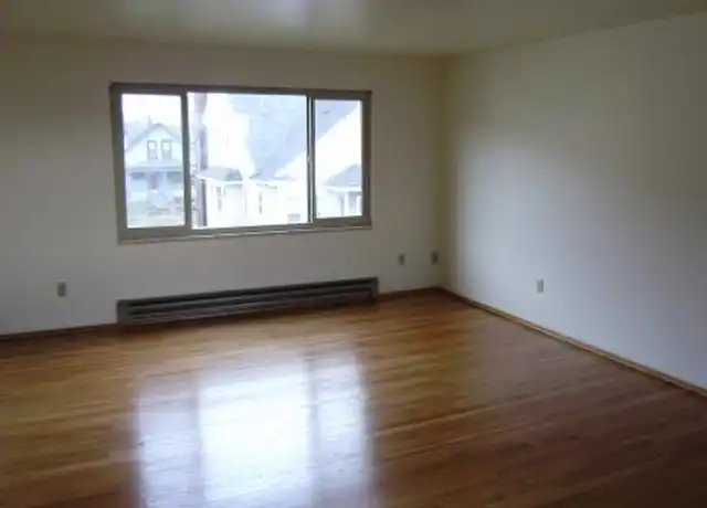 Property at 6530 24th Ave NW, Seattle, WA, 98117, 1 bed, 1 bath, [object Object]