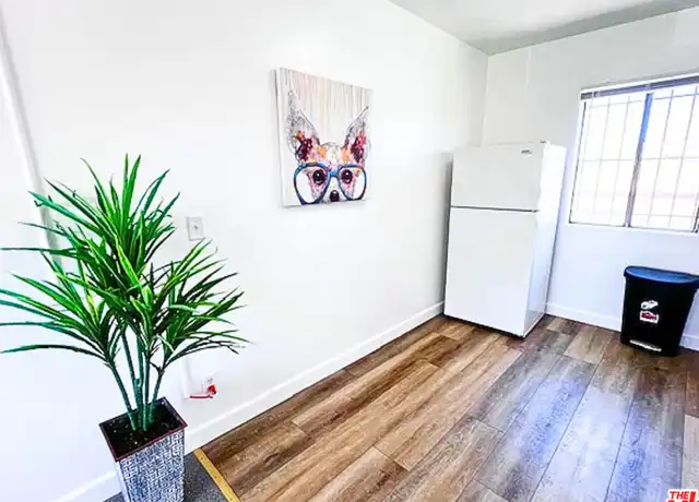 Property at 1225 Normandie Ave Unit 1227 1/2, Los Angeles, CA, 90006, 2 beds, 1 bath, [object Object]