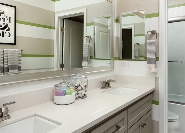 Photo of 165 E Frost Dr, Tracy, CA 95391