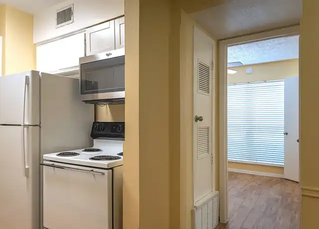 Property at Diplomat West Campus - 1911 San Gabriel St, Austin, TX, 78705, 1 bed, 1 bath, [object Object]