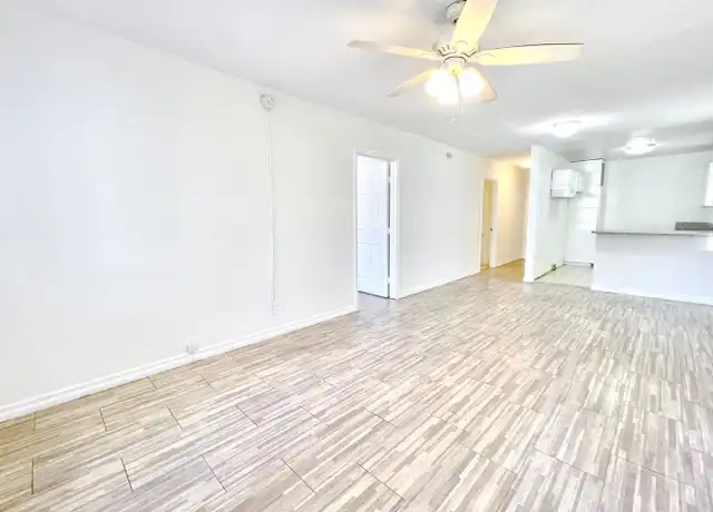 Property at 636 W 85th St Unit 640, Los Angeles, CA, 90044, 2 beds, 1 bath, [object Object]