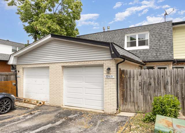 Photo of 10419 Massasoit Ave, Oak Lawn, IL 60453