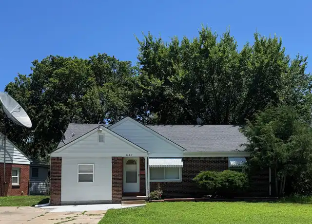 Property at 1626 Kenmar St, Wichita, KS, 67208, 3 beds, 1 bath, [object Object]