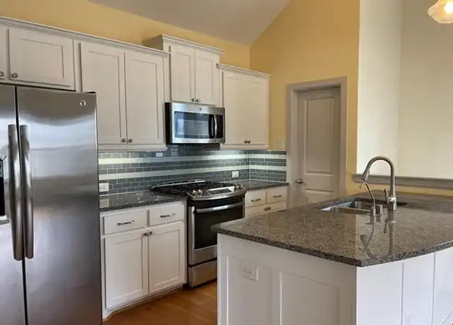 Property at 2817 Kirin Rd, Carrollton, TX, 75007, 5 beds, 4.5 baths, [object Object]