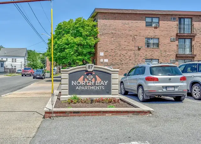 Photo of 87 Park St, Lynn, MA 01905