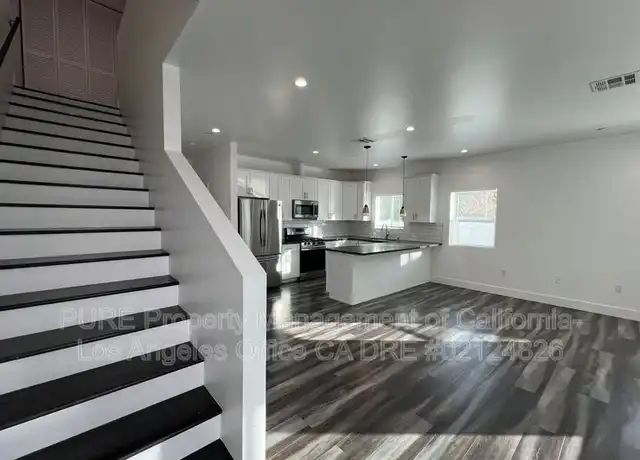Property at 6734 Irvine Ave, North Hollywood, CA, 91606, 4 beds, 3 baths, [object Object]